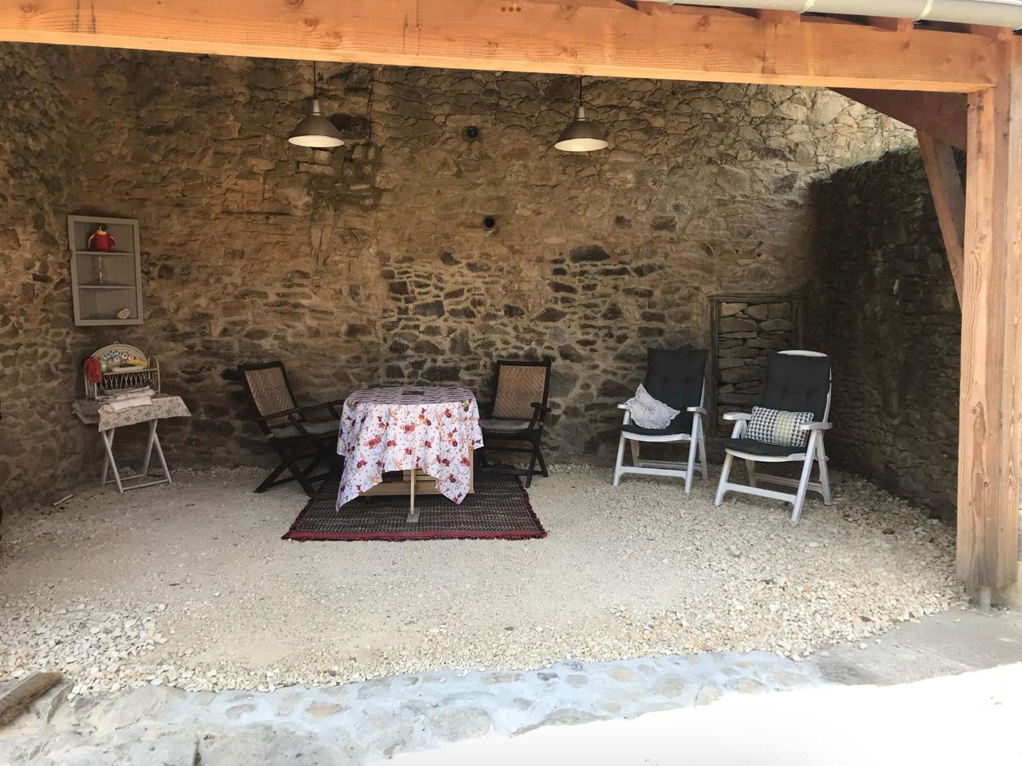 Bed and Breakfast Le Petit Grange Le Lindois Экстерьер фото